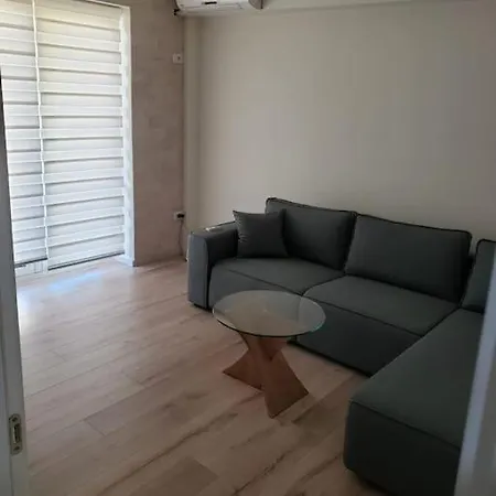 Center Apartment Shkoder