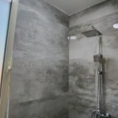 Center Apartment Shkoder